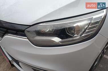 Минивэн Renault Scenic 2017 в 