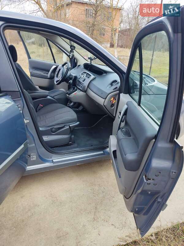 Минивэн Renault Scenic 2007 в Черновцах
