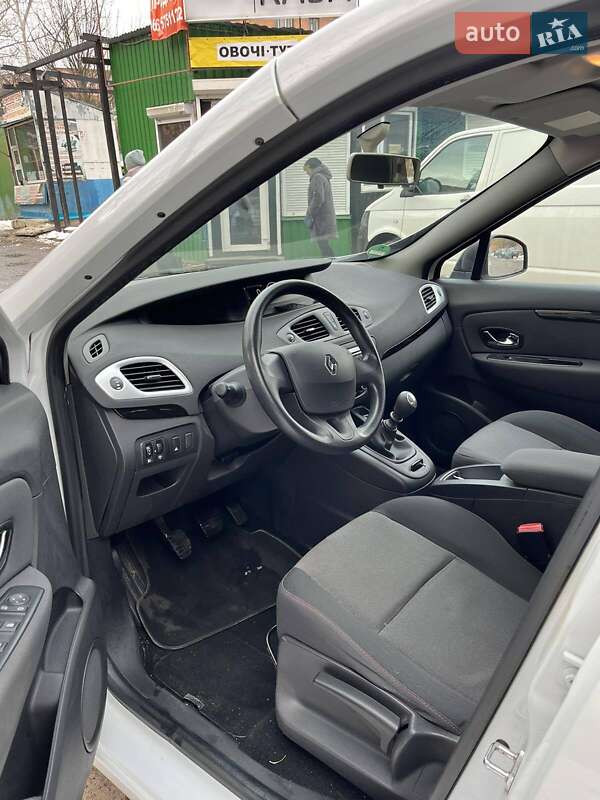Мінівен Renault Scenic 2012 в Полтаві