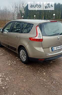 Минивэн Renault Scenic 2011 в Киеве