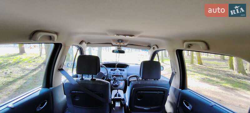 Мінівен Renault Scenic 2006 в Львові