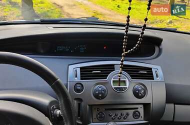 Минивэн Renault Scenic 2006 в 