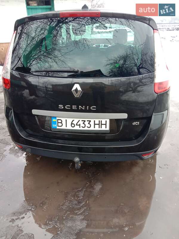 Минивэн Renault Scenic 2010 в Полтаве