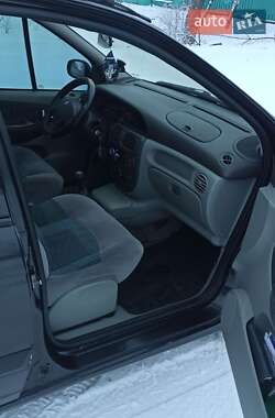 Мінівен Renault Scenic 2003 в Прилуках