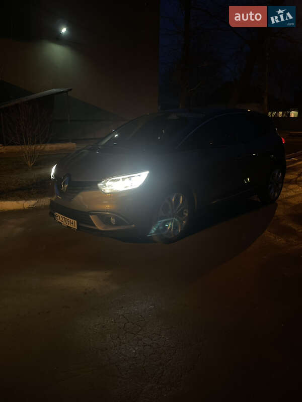 Мінівен Renault Scenic 2018 в Кам'янець-Подільському