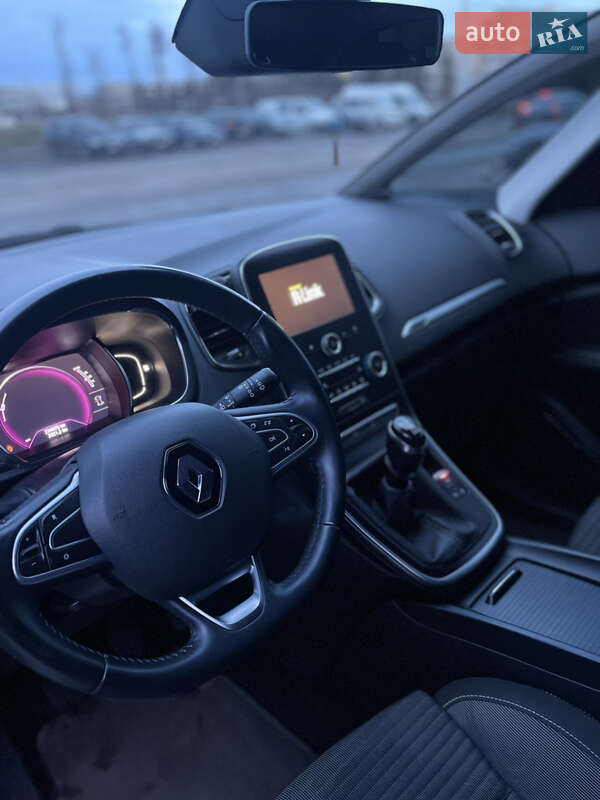 Мінівен Renault Scenic 2018 в Кам'янець-Подільському