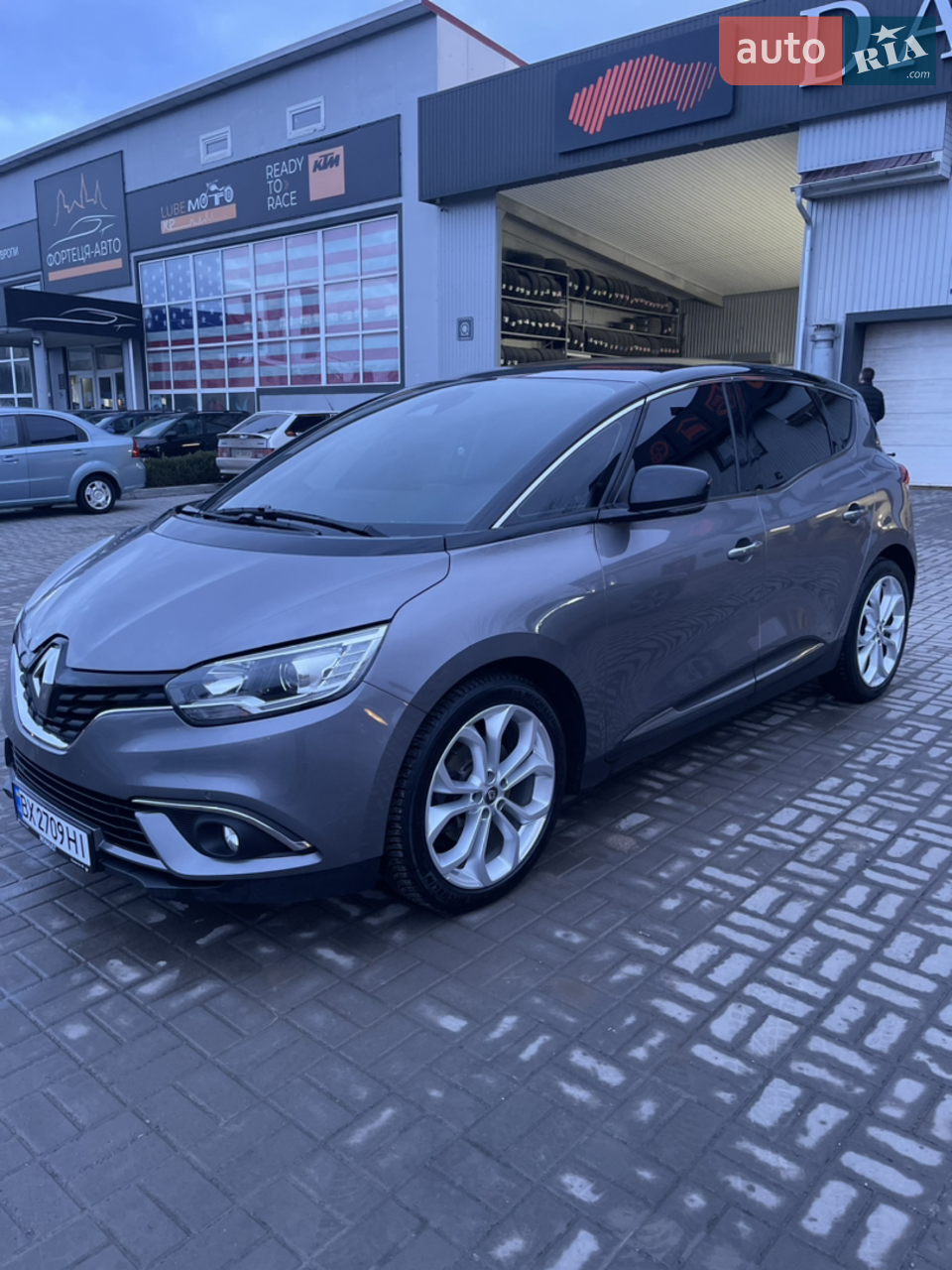 2017 Renault Scenic - мініатюра 24