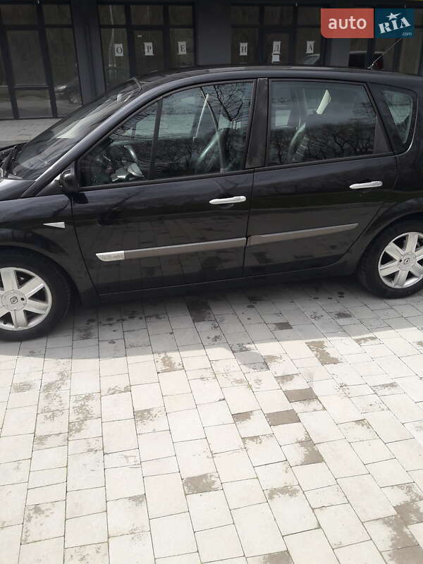 Мінівен Renault Scenic 2003 в Львові