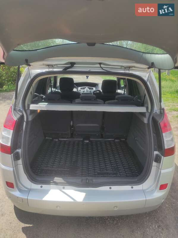 Минивэн Renault Scenic 2007 в Мерефа
