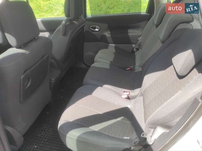 Минивэн Renault Scenic 2007 в Мерефа