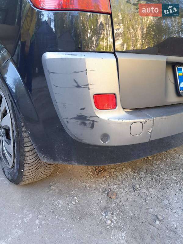 Минивэн Renault Scenic 2004 в Днепре