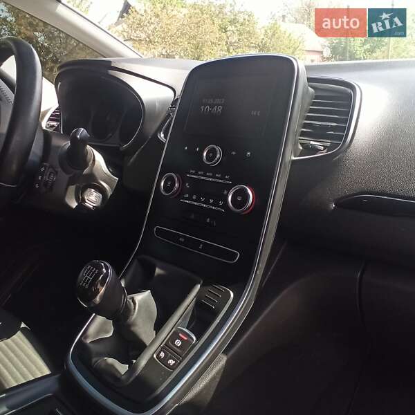 Минивэн Renault Scenic 2017 в Кобеляках фото 10 Минивэн Renault Scenic 2017 в Кобеляках