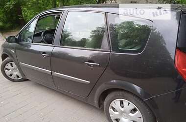 Минивэн Renault Scenic 2006 в 