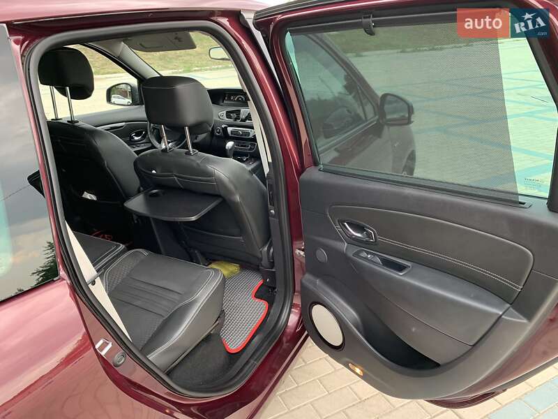 Мінівен Renault Scenic 2015 в Ізмаїлі