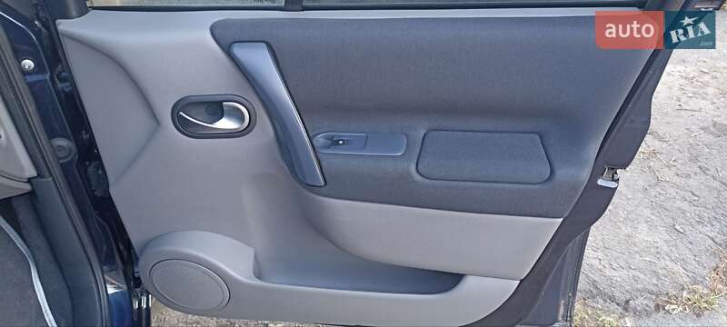 Минивэн Renault Scenic 2007 в Виннице