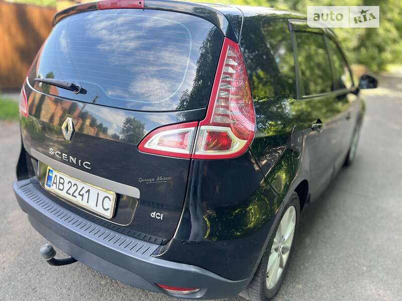 Минивэн Renault Scenic 2011 в Бершади