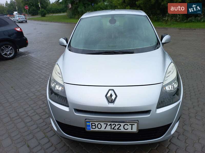 Минивэн Renault Scenic 2010 в Чорткове