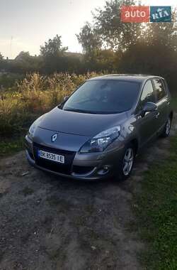 Минивэн Renault Scenic 2011 в Ровно