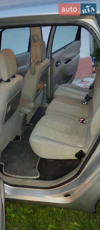 Минивэн Renault Scenic 2006 в Черновцах фото 8 Минивэн Renault Scenic 2006 в Черновцах