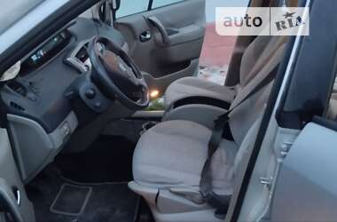 Минивэн Renault Scenic 2006 в Черновцах