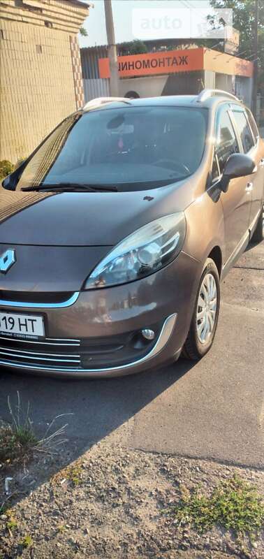 Renault Scenic 2013 Renault Scenic 2013