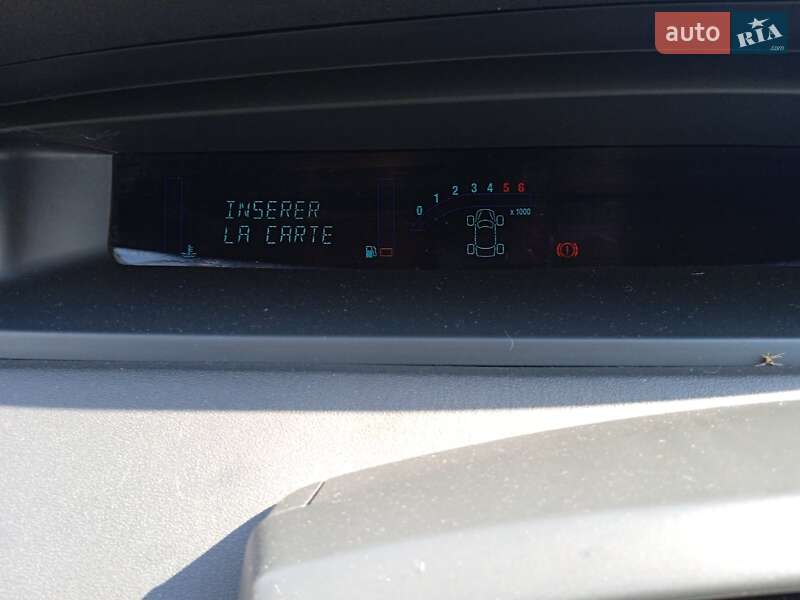 Мінівен Renault Scenic 2005 в Дубні