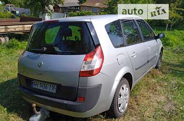 Мінівен Renault Scenic 2005 в Дубні