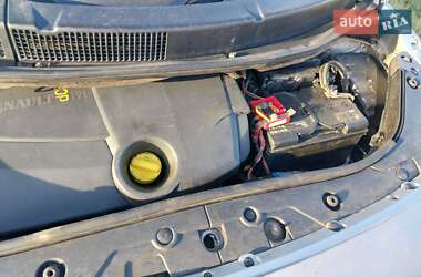 Минивэн Renault Scenic 2005 в Измаиле