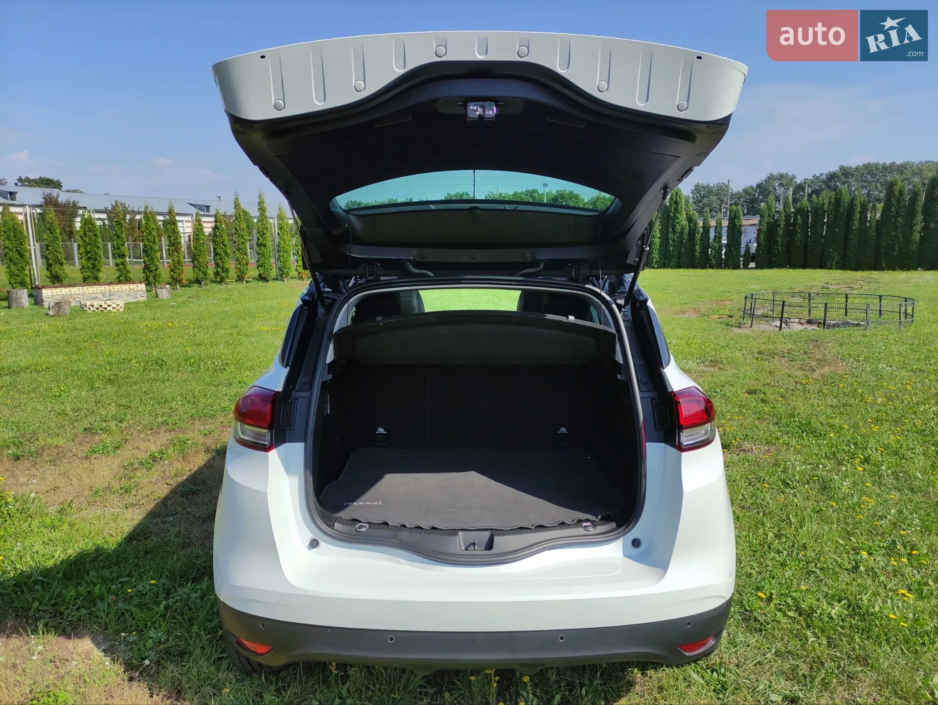2017 Renault Scenic - мініатюра 11