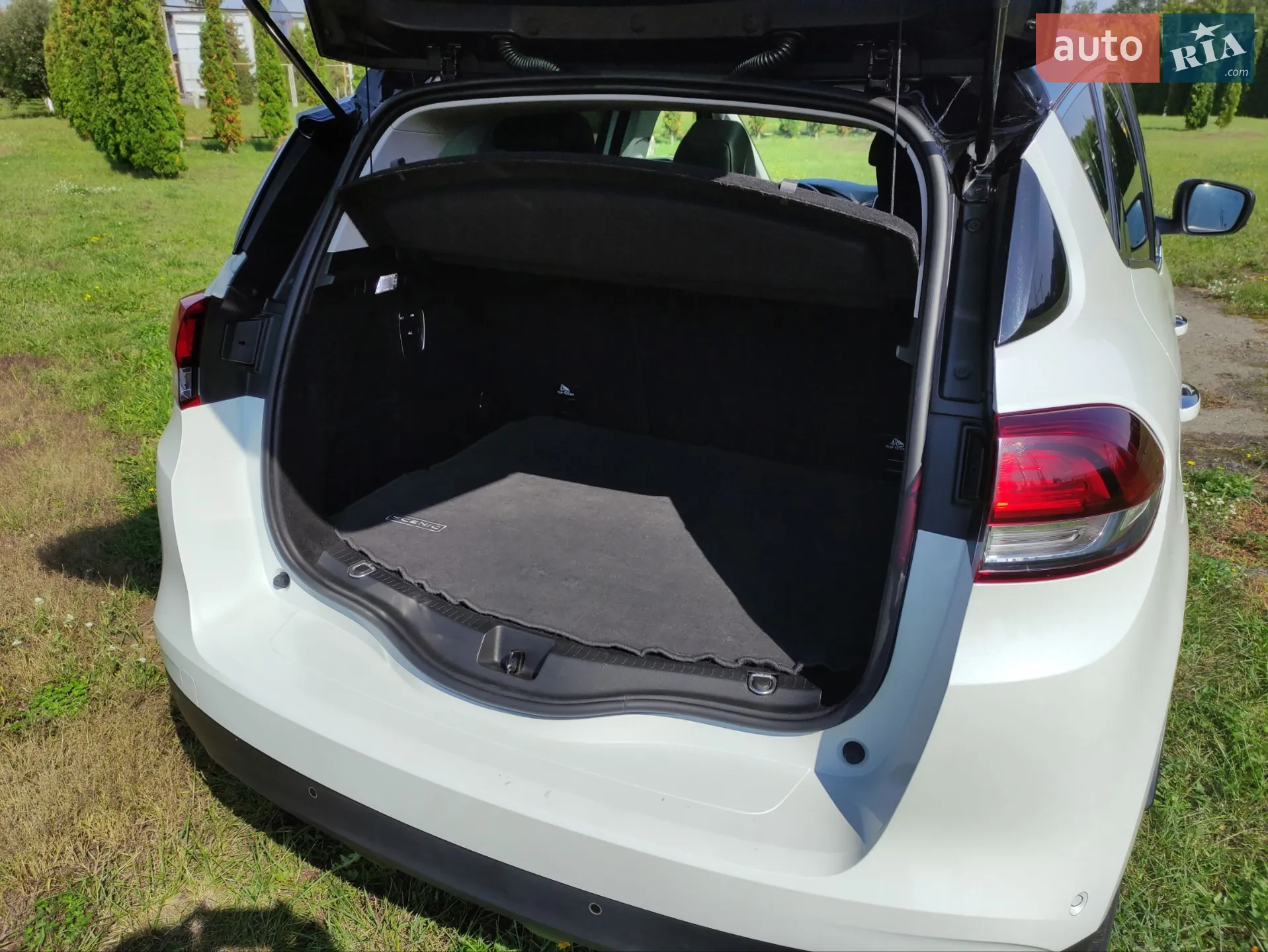 Renault Scenic 2017 VIN VF1RFA00557750003 фото оголошення 12 з 26