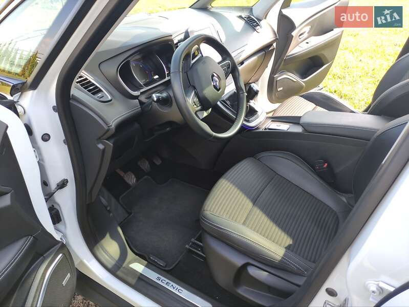 Мінівен Renault Scenic 2017 в Вінниці