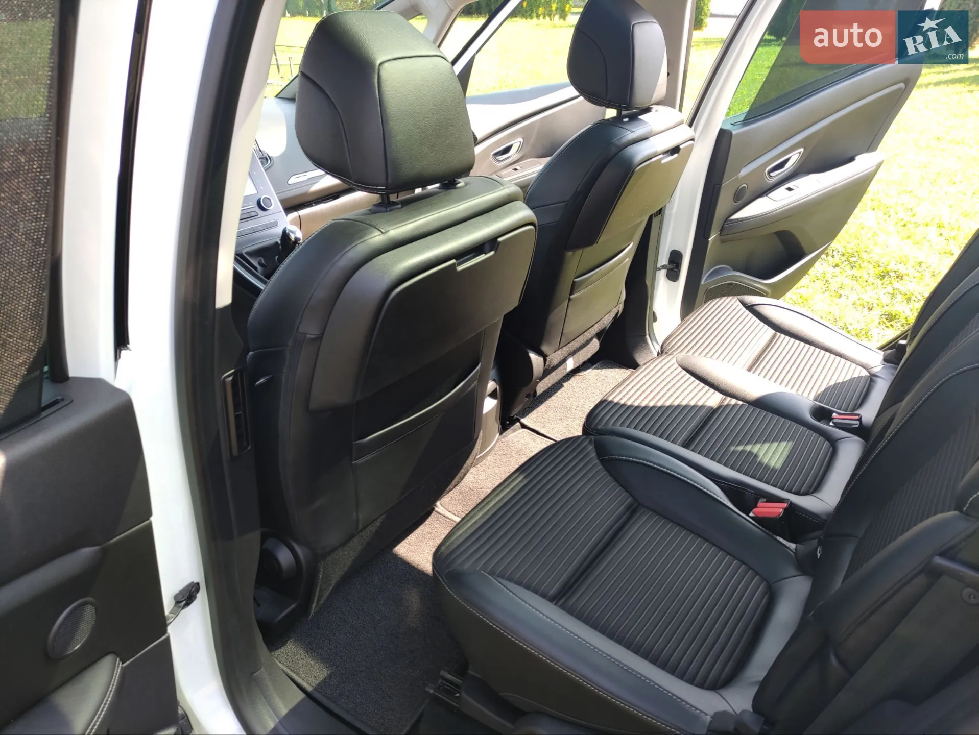 2017 Renault Scenic - мініатюра 21