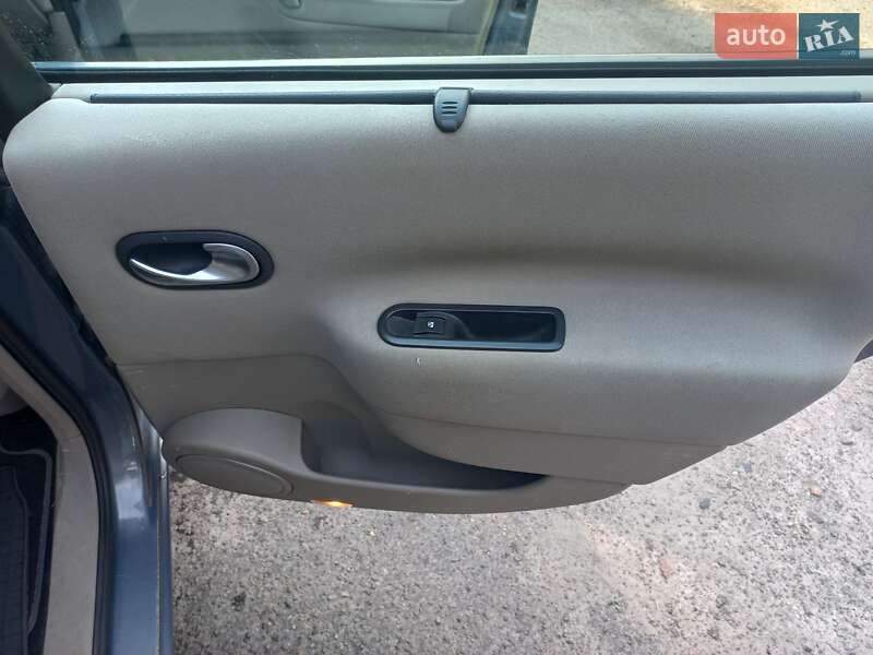 Минивэн Renault Scenic 2006 в Радивилове фото 35 Минивэн Renault Scenic 2006 в Радивилове