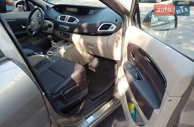 Минивэн Renault Scenic 2009 в Кривом Роге