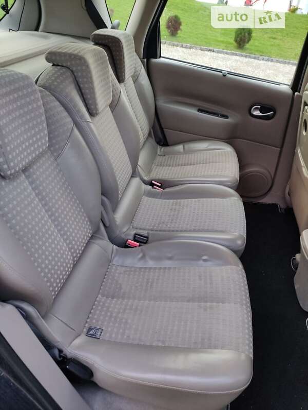 Минивэн Renault Scenic 2005 в Галиче