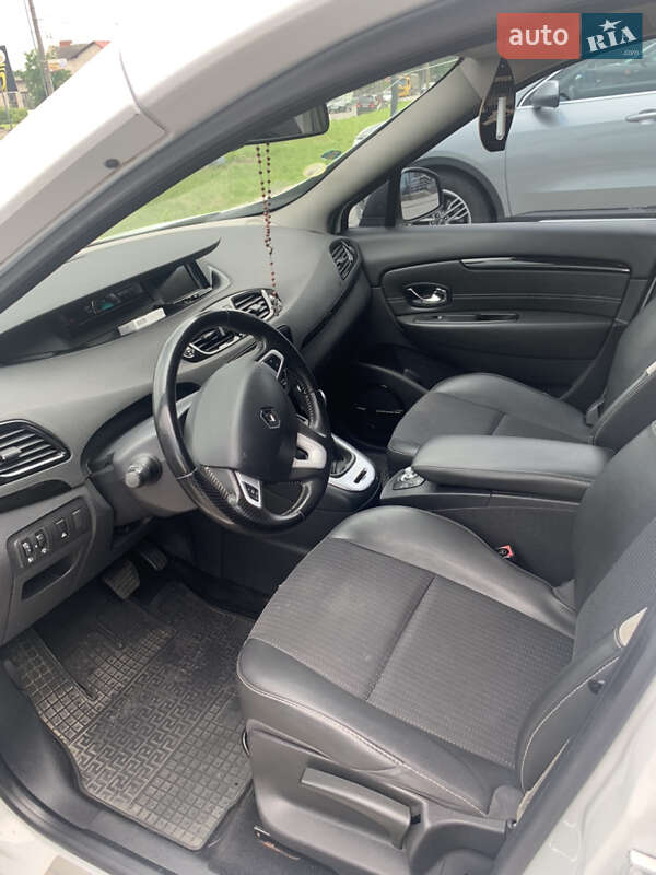 Минивэн Renault Scenic 2012 в Ивано-Франковске фото 2 Минивэн Renault Scenic 2012 в Ивано-Франковске