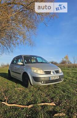Минивэн Renault Scenic 2005 в 