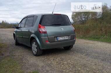 Мінівен Renault Scenic 2004 в Долині