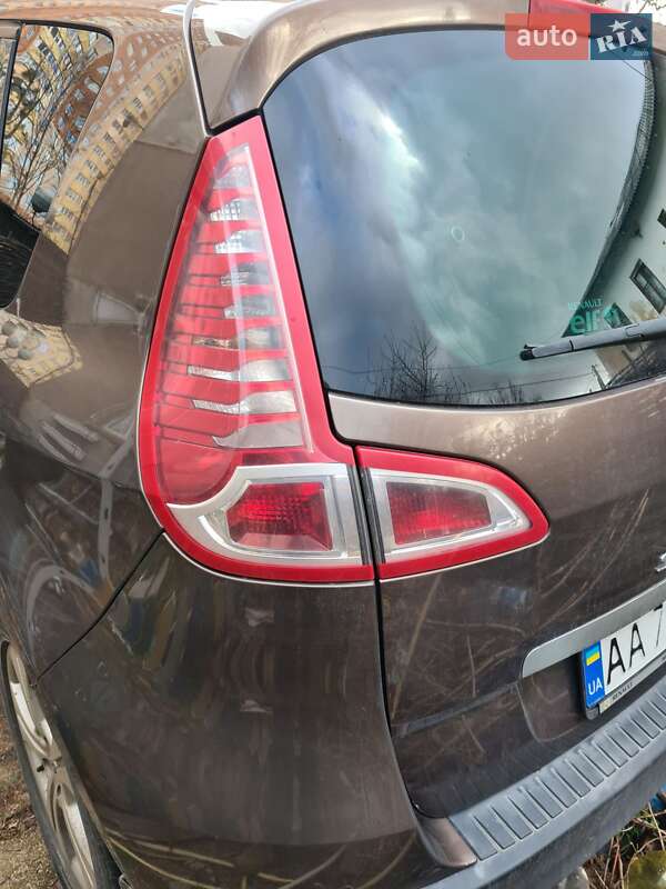 Минивэн Renault Scenic 2009 в Киеве