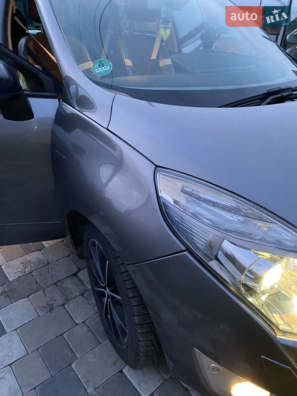 Мінівен Renault Scenic 2011 в Луцьку