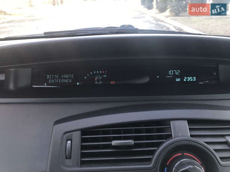 Минивэн Renault Scenic 2004 в Ровно