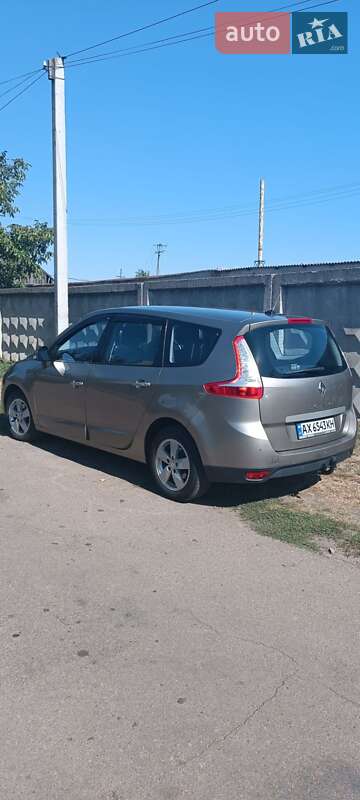 Минивэн Renault Scenic 2009 в Новомиргороде