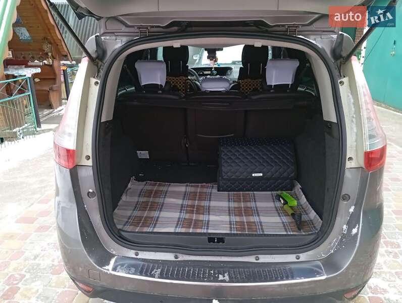 Минивэн Renault Scenic 2011 в Хмельницком