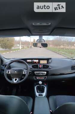 Минивэн Renault Scenic 2011 в Калуше