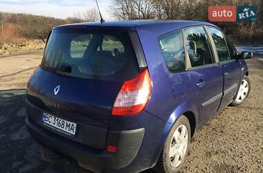 Минивэн Renault Scenic 2004 в 