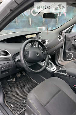 Мінівен Renault Scenic 2010 в Києві