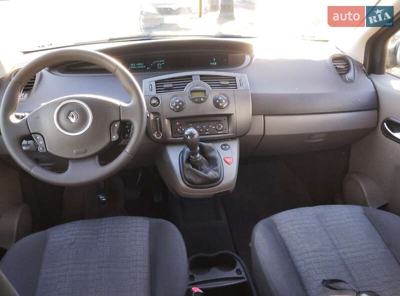 Мінівен Renault Scenic 2007 в Луцьку