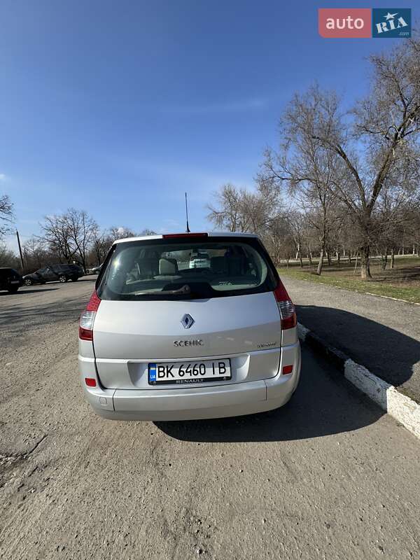 Мінівен Renault Scenic 2006 в Івано-Франківську
