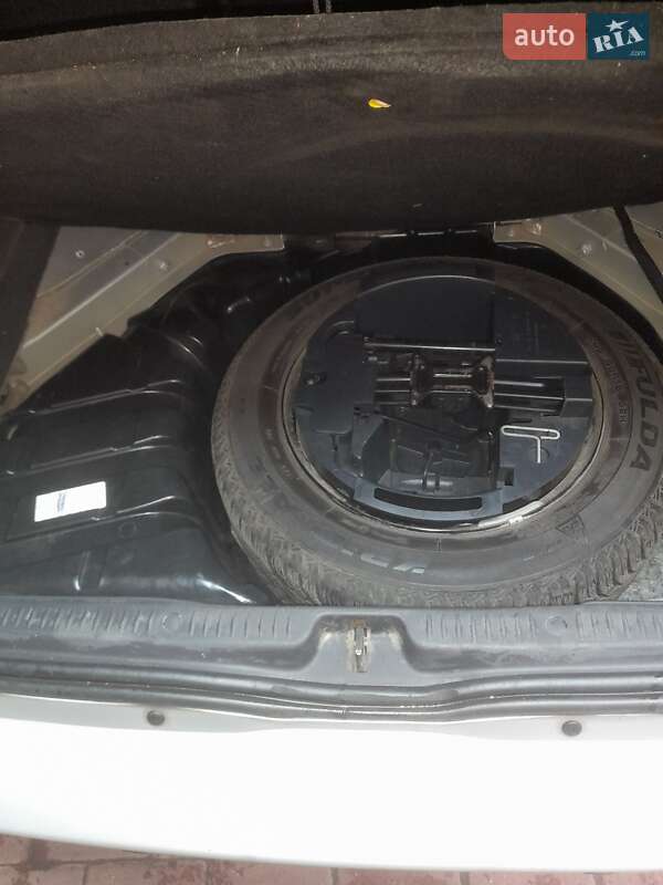 Мінівен Renault Scenic 2008 в Костопілі фото 15 Мінівен Renault Scenic 2008 в Костопілі