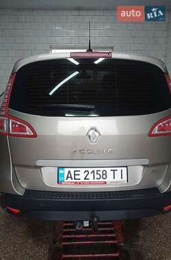 Минивэн Renault Scenic 2009 в Кривом Роге